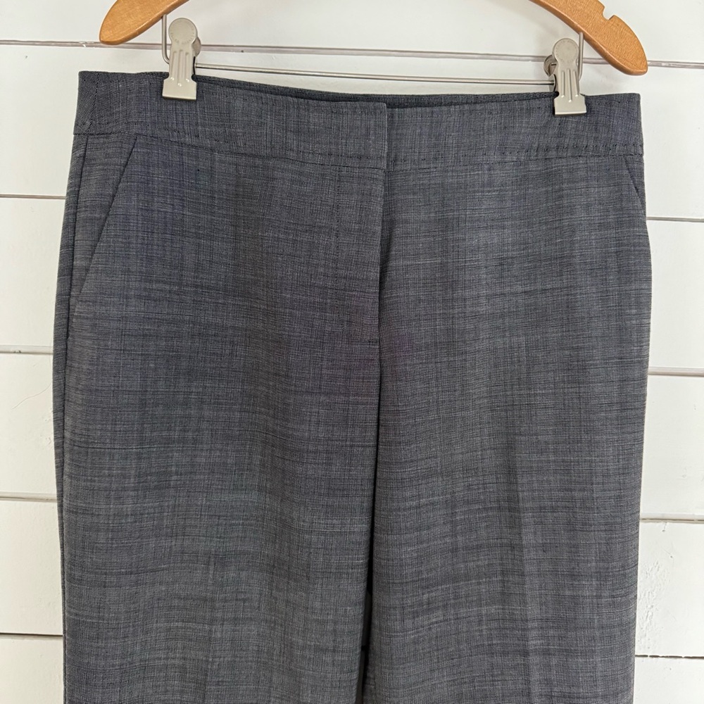 Talbots gray wide leg trousers. Size: 8 - Picture 4 of 10